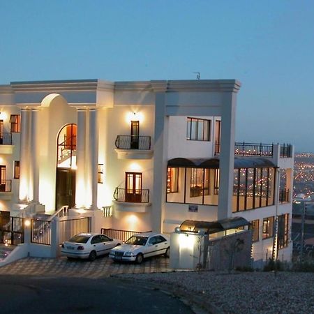 Keret Accommodation Bellville Exterior photo